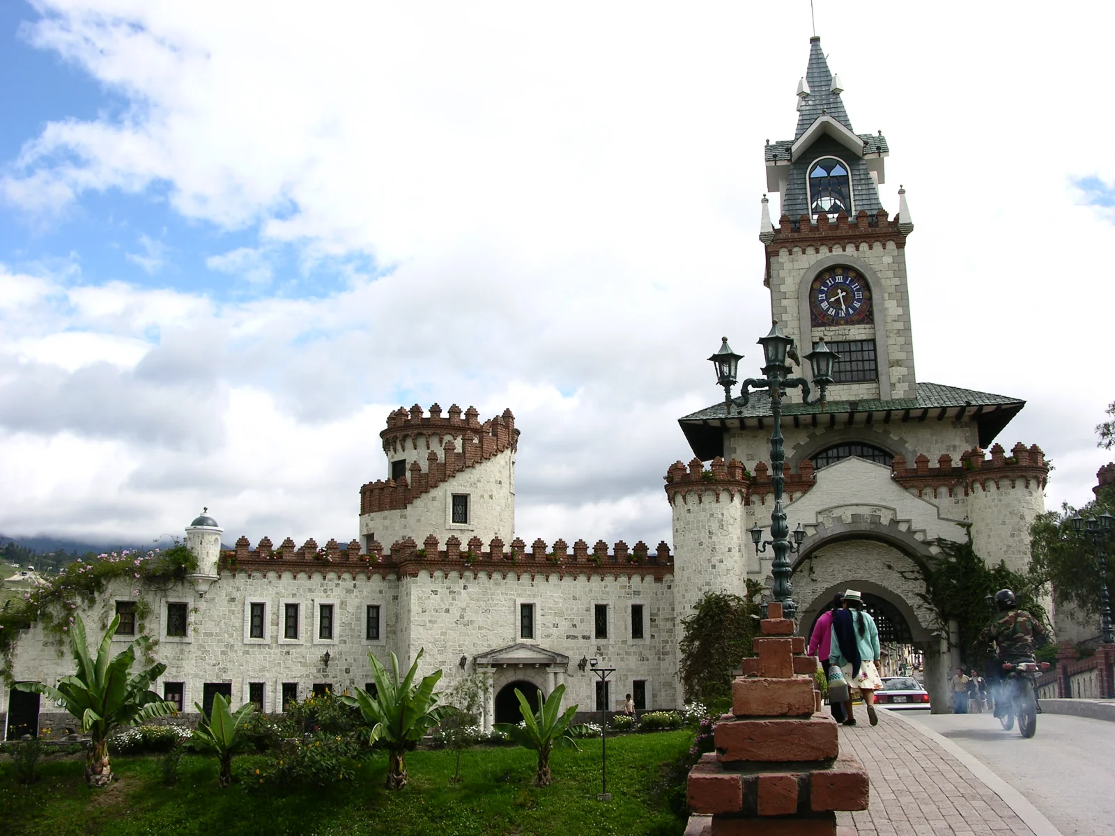 Puerta de la Ciudad de Loja